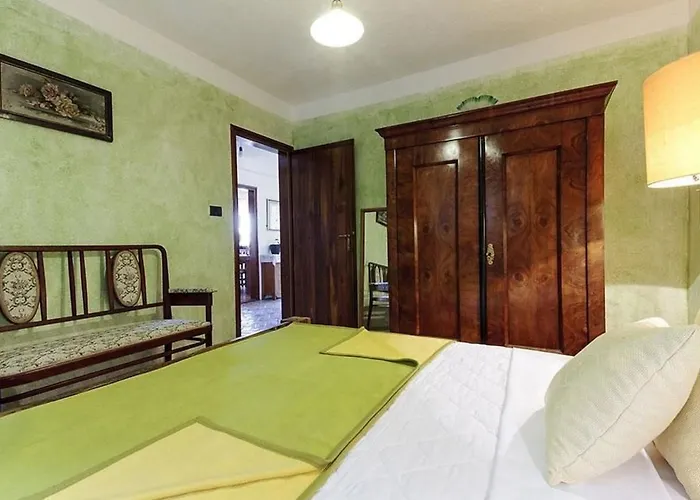 Ecovilla Mirabilis- Praechtiges Mit Pool By Interhome Feriehus Bribir (Primorje-Gorski Kotar)