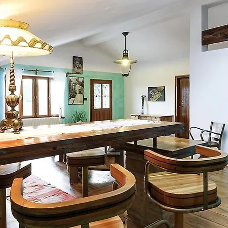 Holiday home Ecovilla Mirabilis- Praechtiges Mit Pool By Interhome
