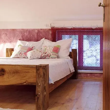 Holiday home Ecovilla Mirabilis- Praechtiges Mit Pool By Interhome