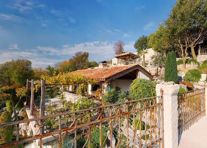 Ecovilla Mirabilis- Praechtiges Mit Pool By Interhome Holiday home Bribir (Primorje-Gorski Kotar)